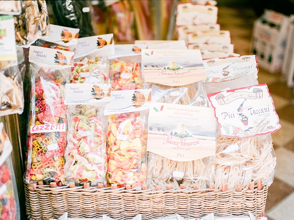 Pasta in San Gimignano, Tuscany, Italy | © The Globetrotter Collective - https://www.theglobetrottercollective.com