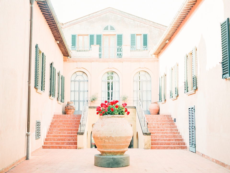 Villa Di Nozzole, Tuscany, Italy | © The Globetrotter Collective - https://www.theglobetrotter.com