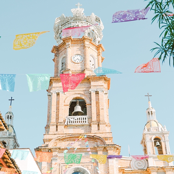 ParroquiaParroquia de Nuestra Señora de Guadalupe, Puerto Vallarta, Mexico | © The Globetrotter Collective - https://www.theglobetrottercollective.com de Nuestra Señora de Guadalupe, Puerto Vallarta, Mexico | © The Globetrotter Collective - https://www.theglobetrottercollective.com