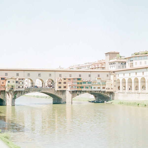 Ponte Vecchio, Closeup, Florence, Italy | © The Globetrotter Collective - https://www.theglobetrottercollective.com