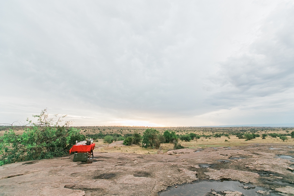 Serengeti Safari Game Drive, Tanzania | © The Globetrotter Collective - https://www.theglobetrottercollective.com